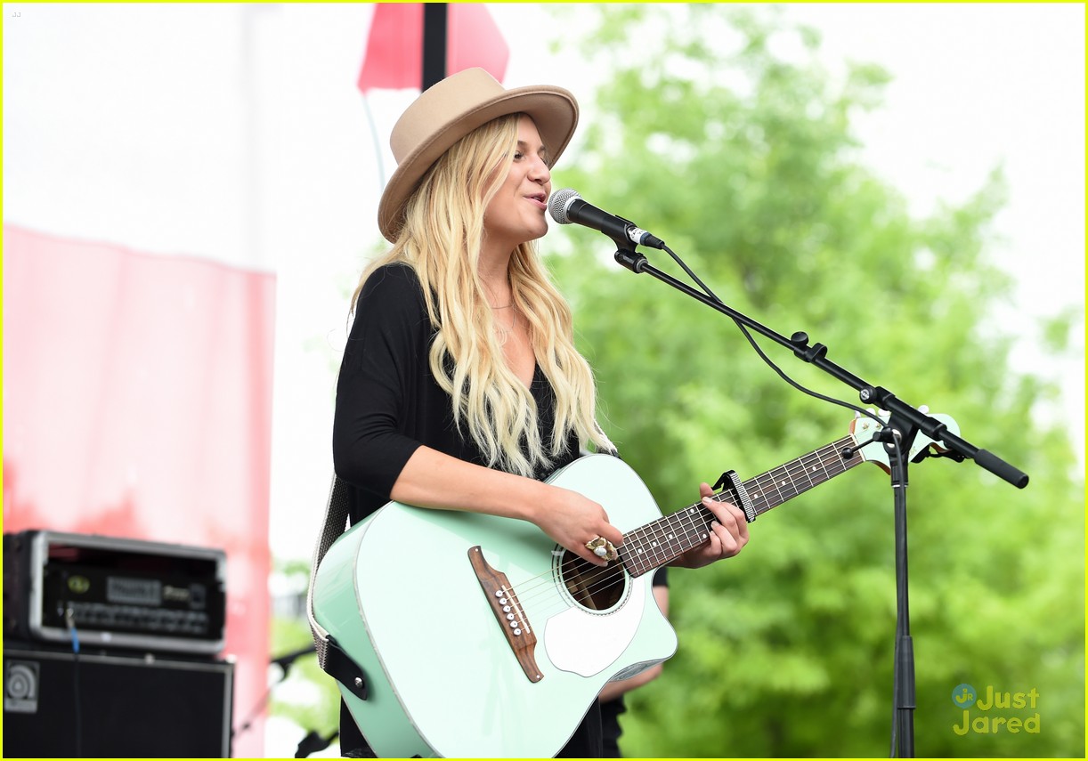 Full Sized Photo of kelsea ballerini acm party cause festival 02