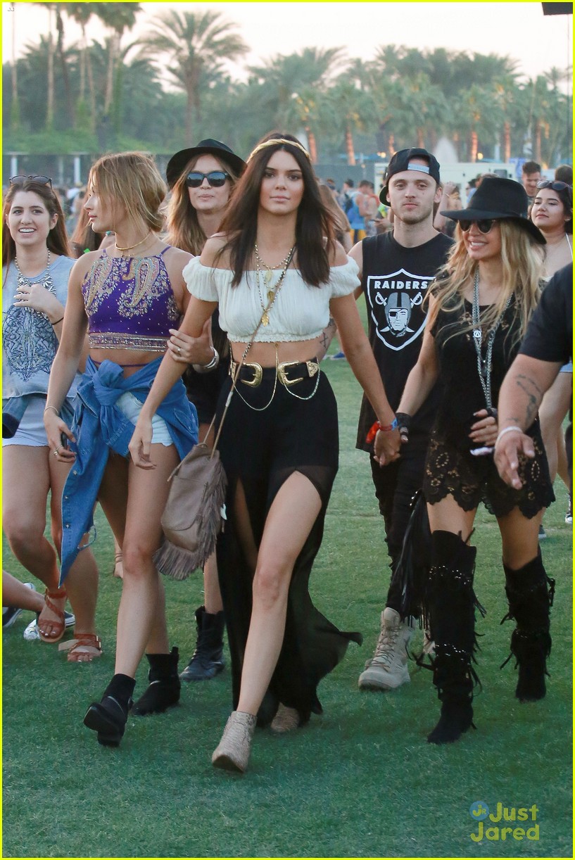 Kendall Jenner Makes Coachella BFFs in Justin Bieber & Fergie! Photo 798989 Photo Gallery