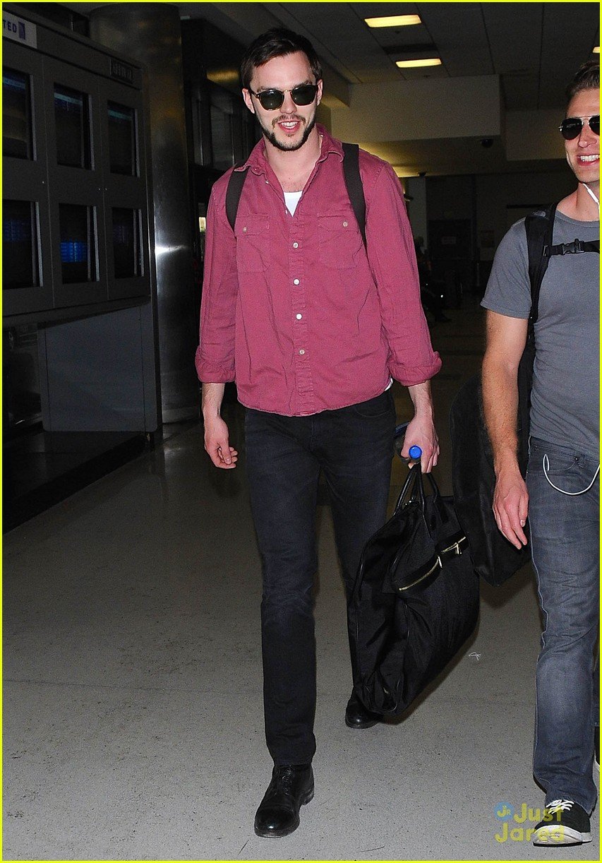 Full Sized Photo Of Nicholas Hoult Back La From Vegas 09 | Nicholas ...