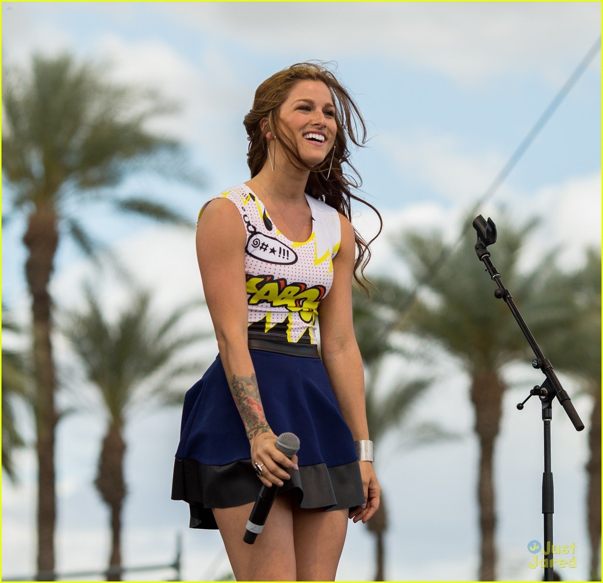 Cassadee Pope Performs At Stagecoach 2015 See The Pics Photo 805809 Photo Gallery Just