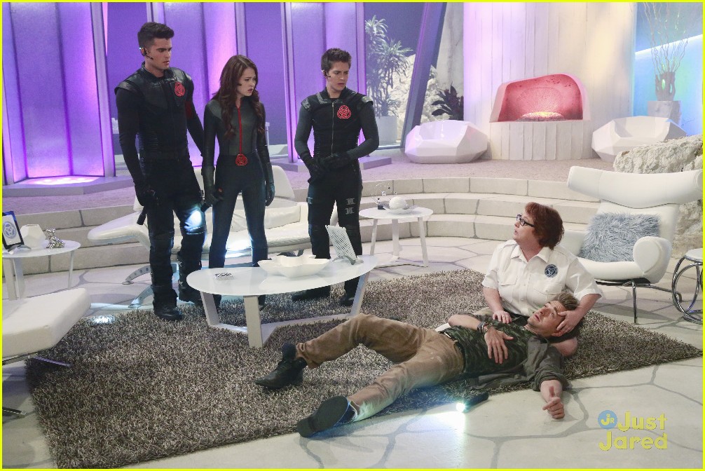 Full Sized Photo of lab rats bionic island under siege stills 15 Is