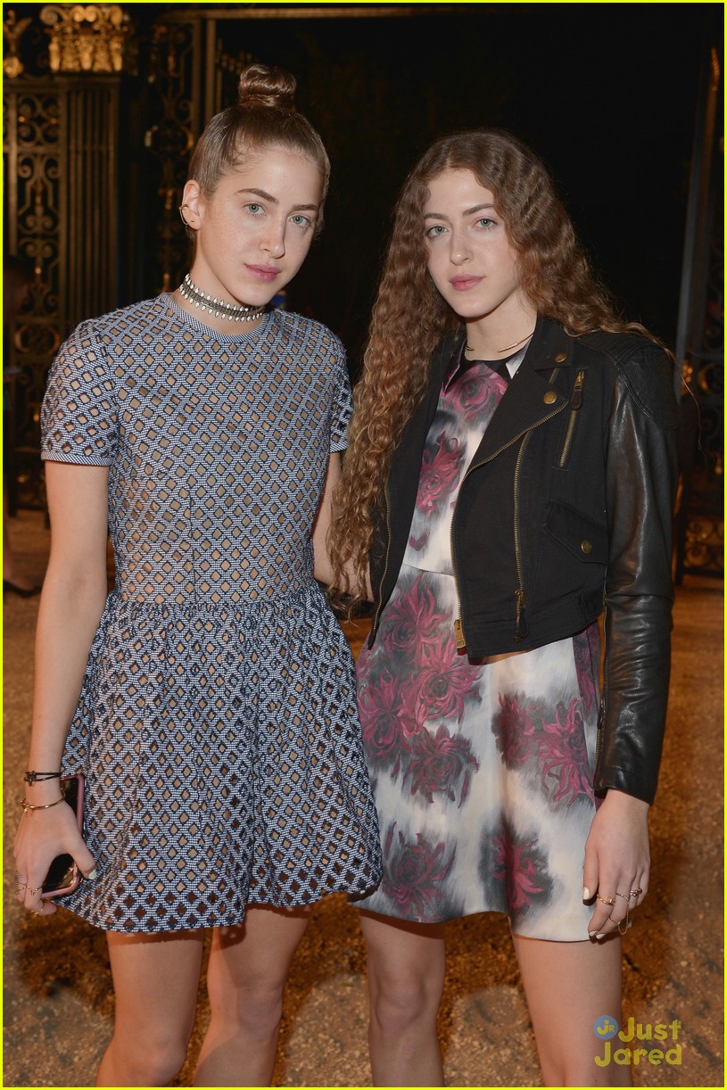 Suki Waterhouse & Dylan Penn Look Super Chic for Burberry Fashion Show