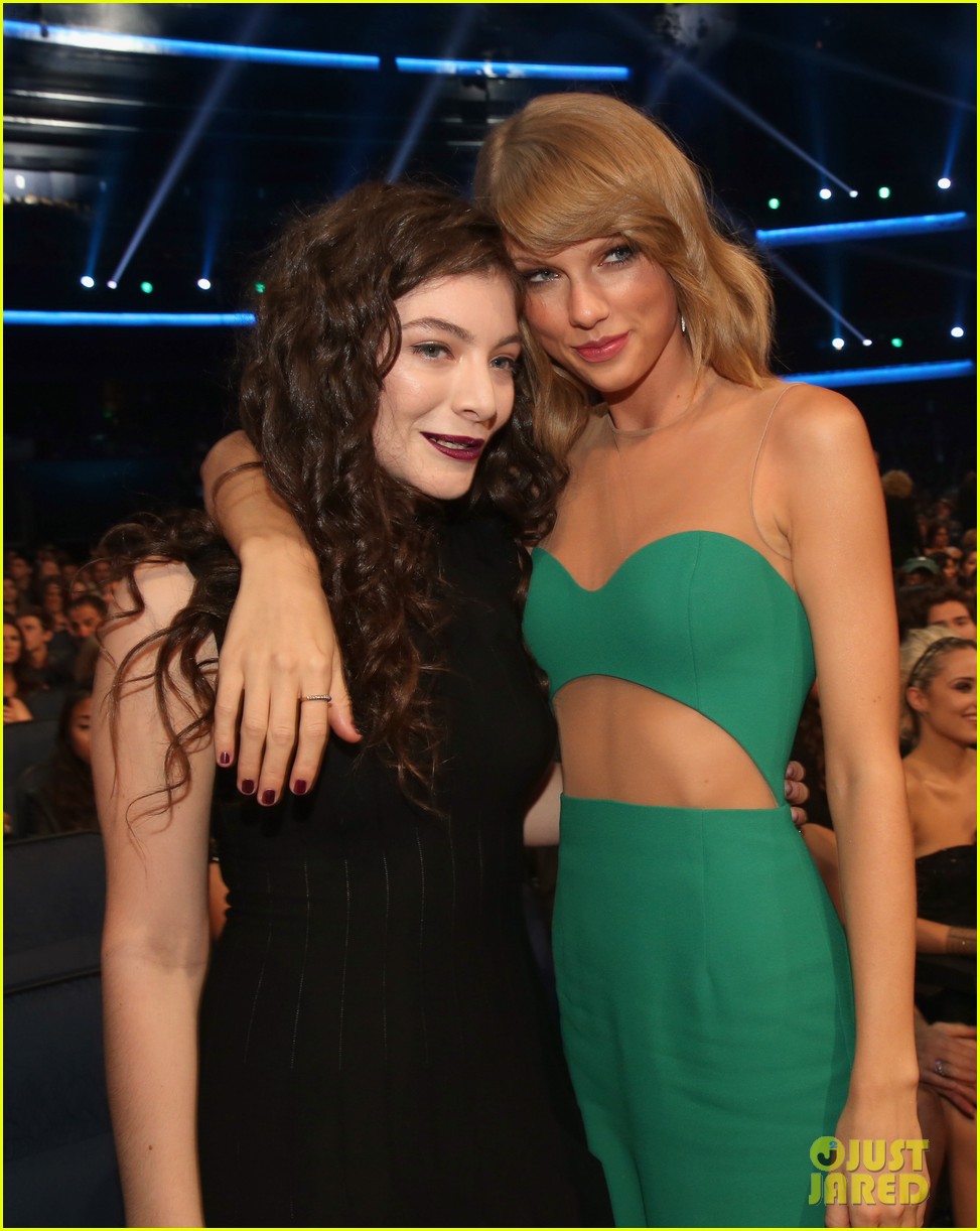 Full Sized Photo of taylor swift lorde slam stories that theyre ...