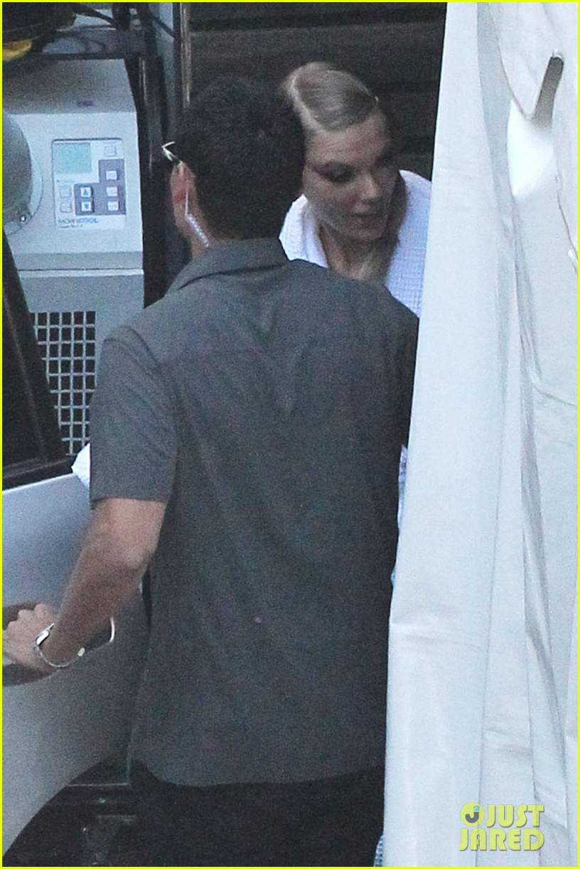 Full Sized Photo of taylor swift zendaya reportedly film bad blood