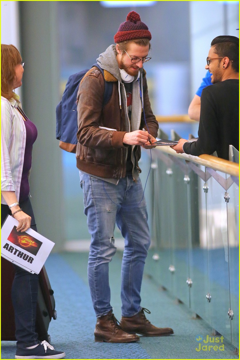 Wentworth Miller & Arthur Darvill Arrive in Vancouver For 'Flash/Arrow ...