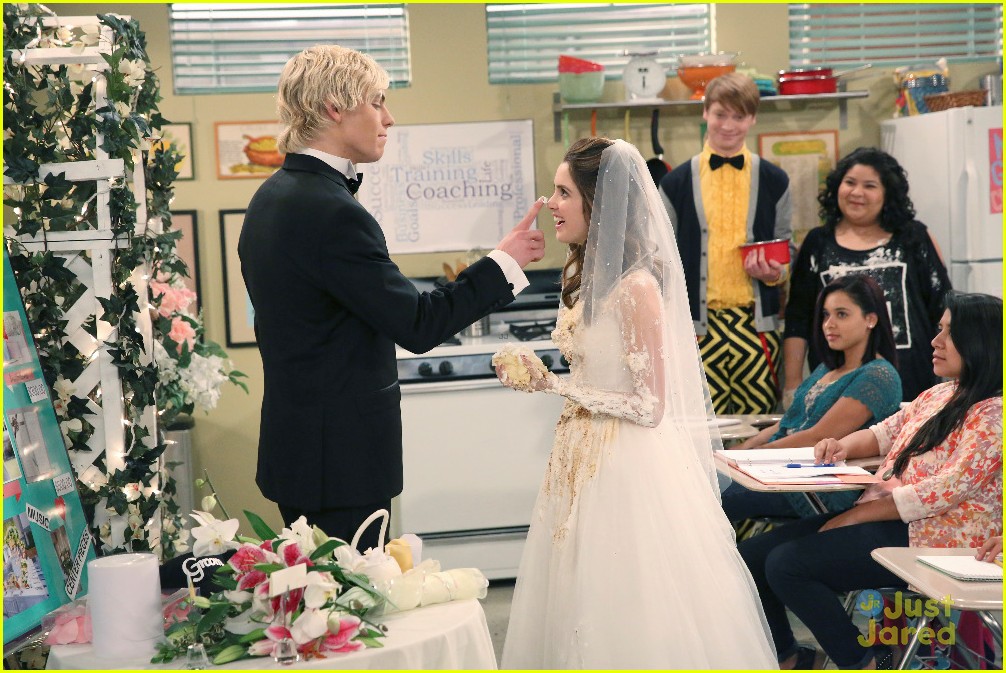 did austin and ally end up together in real life