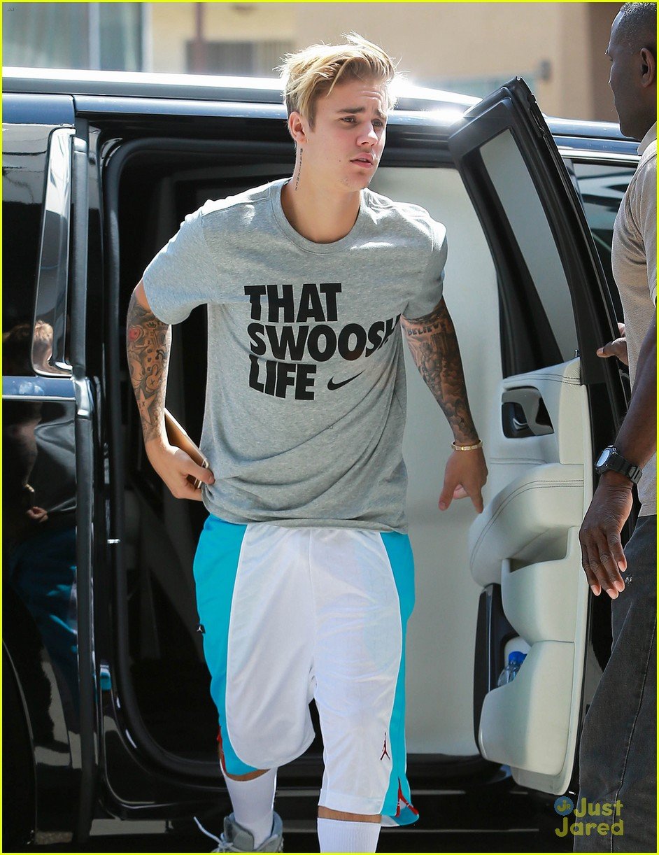 Justin Bieber Completes Mandatory Anger Management Classes | Photo ...