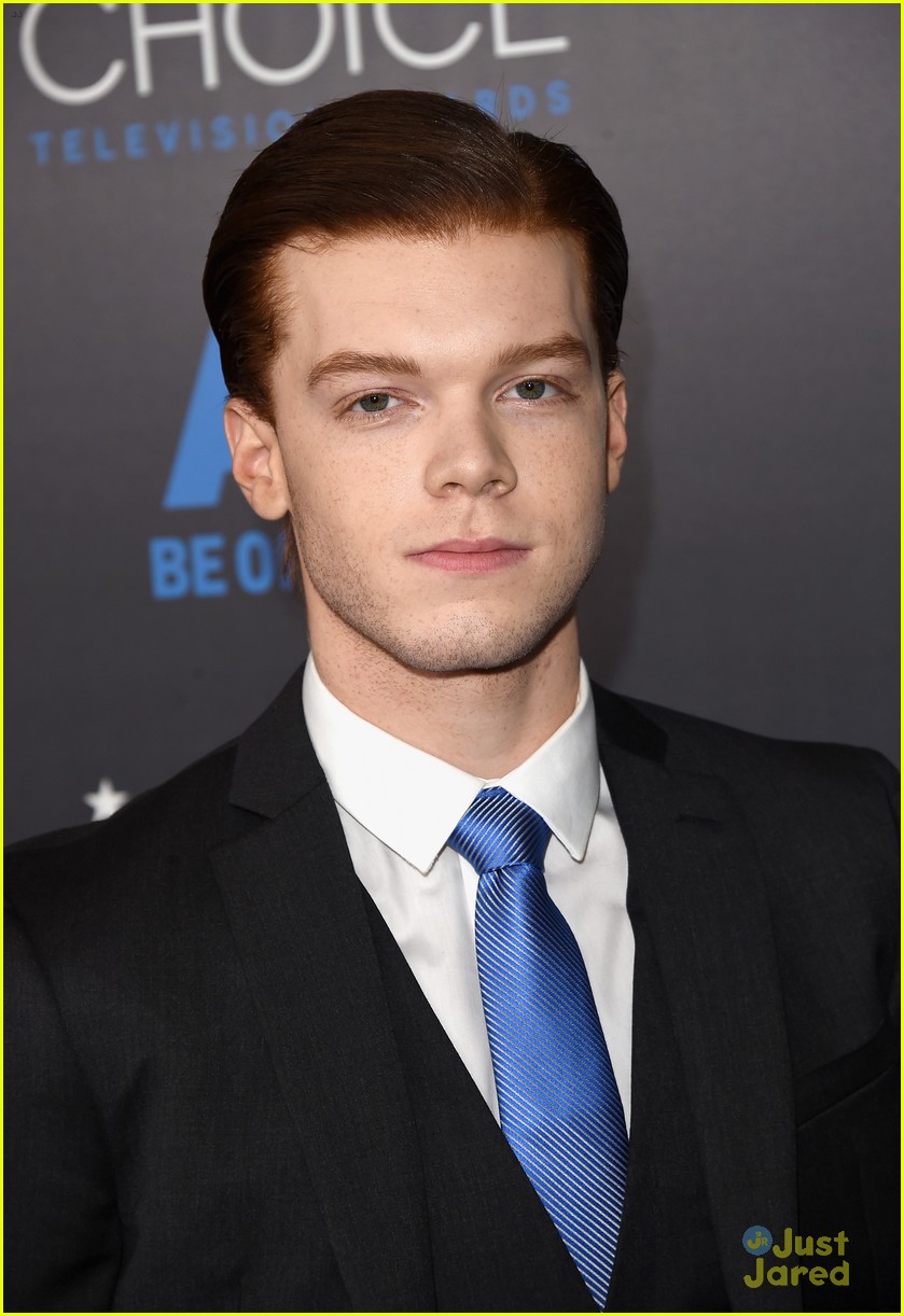 Cameron Monaghan & Chris Colfer Suit Up for Critics' Choice Television ...