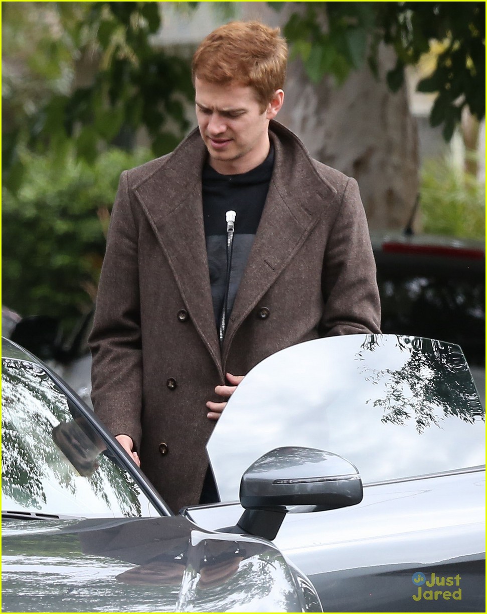 Full Sized Photo of hayden christensen returns to car toluca lake 11