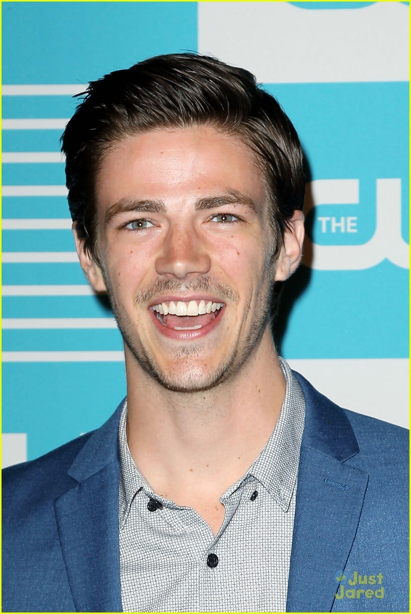 Candice Patton & Grant Gustin Head To CW Upfronts In A 'Flash' | Photo ...