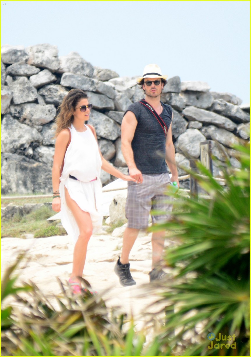 Ian Somerhalder & Nikki Reed Hit the Beach for Mexican Honeymoon