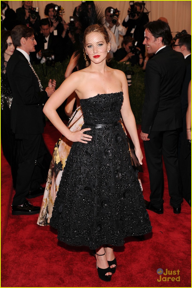 Full Sized Photo of relive jennifer lawrences best met gala moments 13 ...