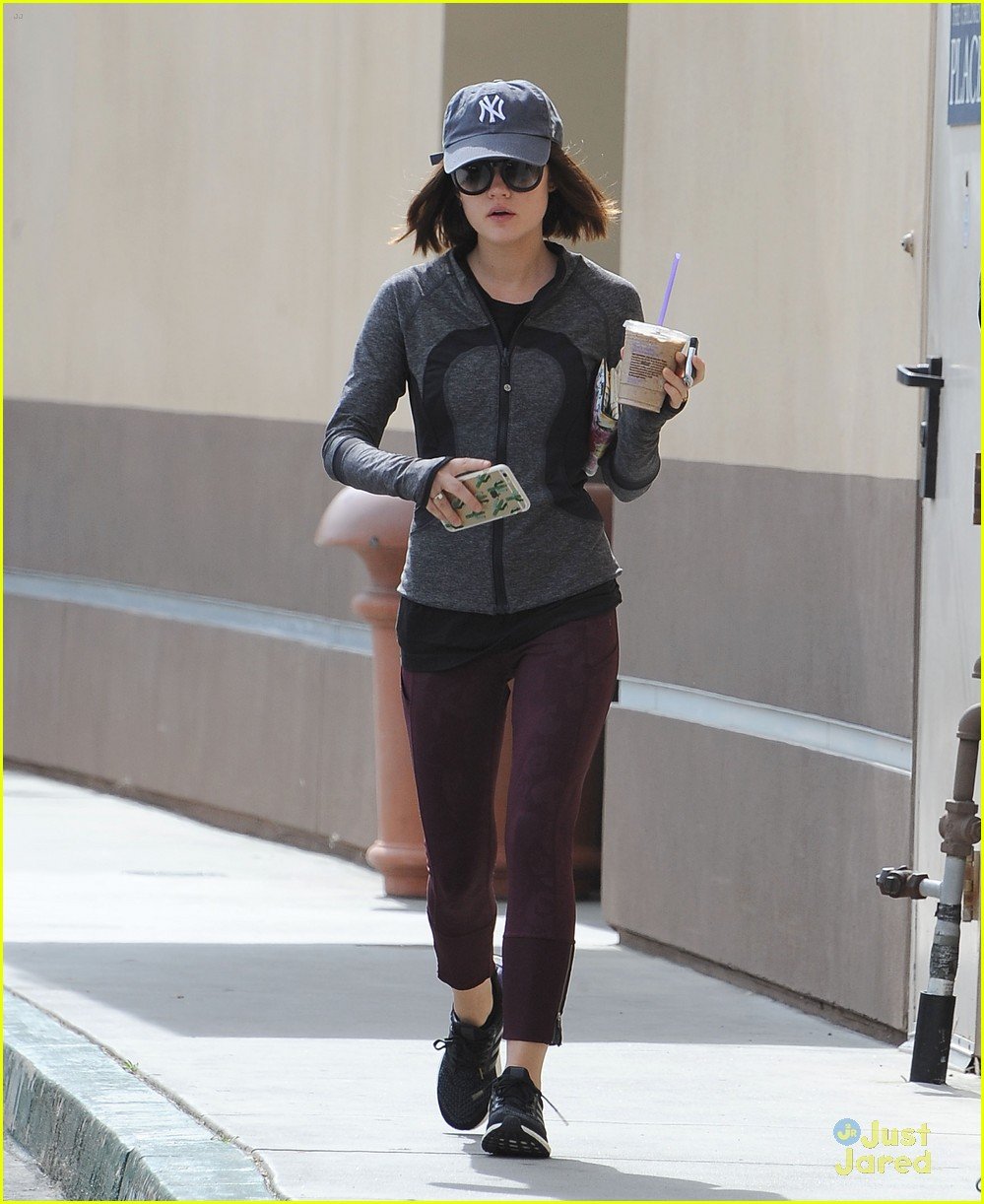 Lucy Hale Grabs Coffee Before Heading To New York City | Photo 810748