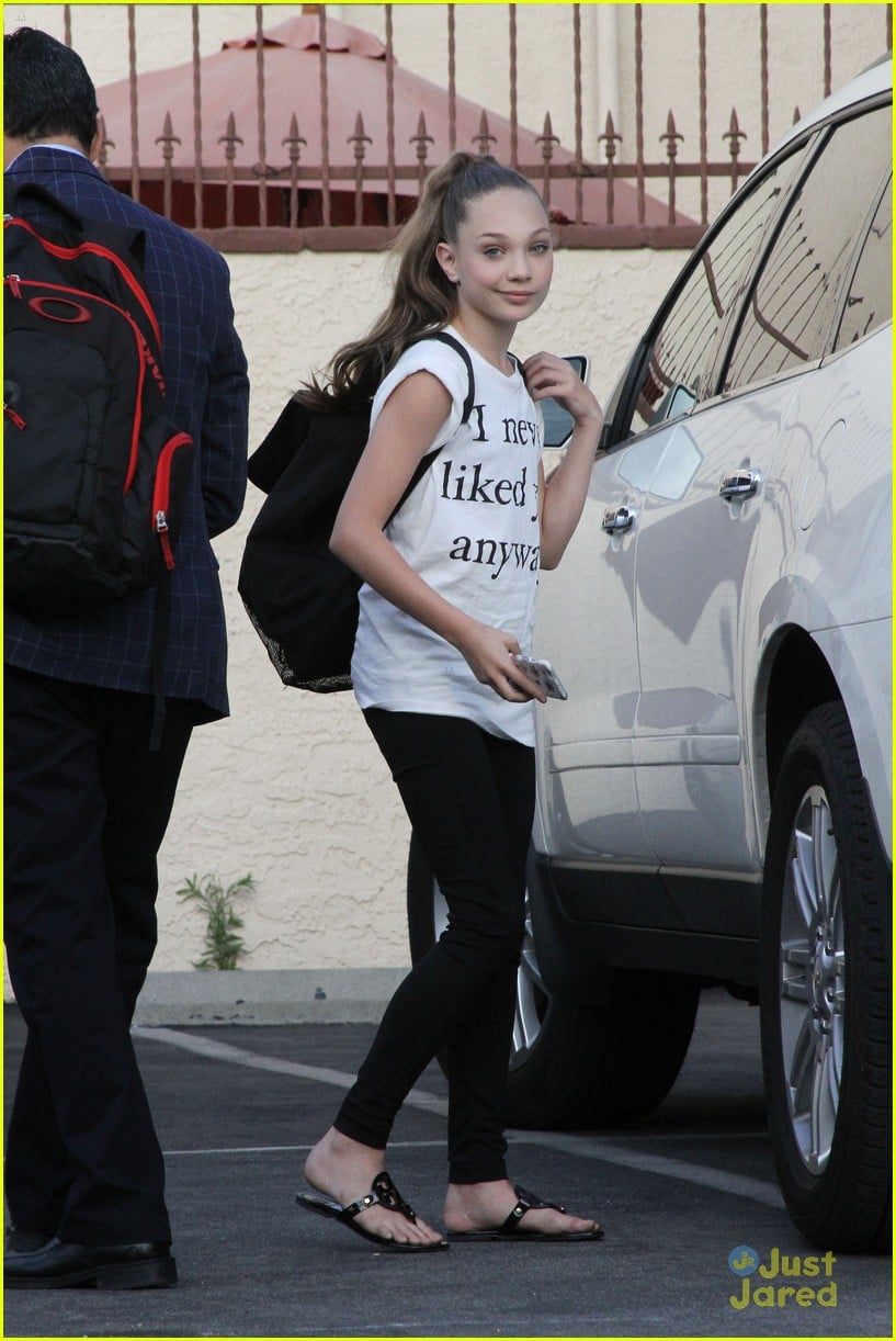 Maddie Ziegler Performs On ‘DWTS’ With Josh Groban - Watch Here