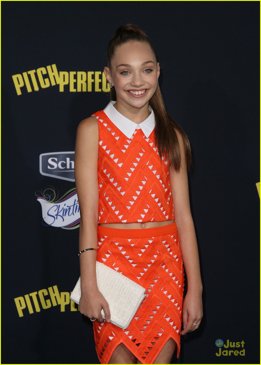 Maddie Ziegler & Kendall Vertes Dance Their Way To 'Pitch Perfect 2 ...