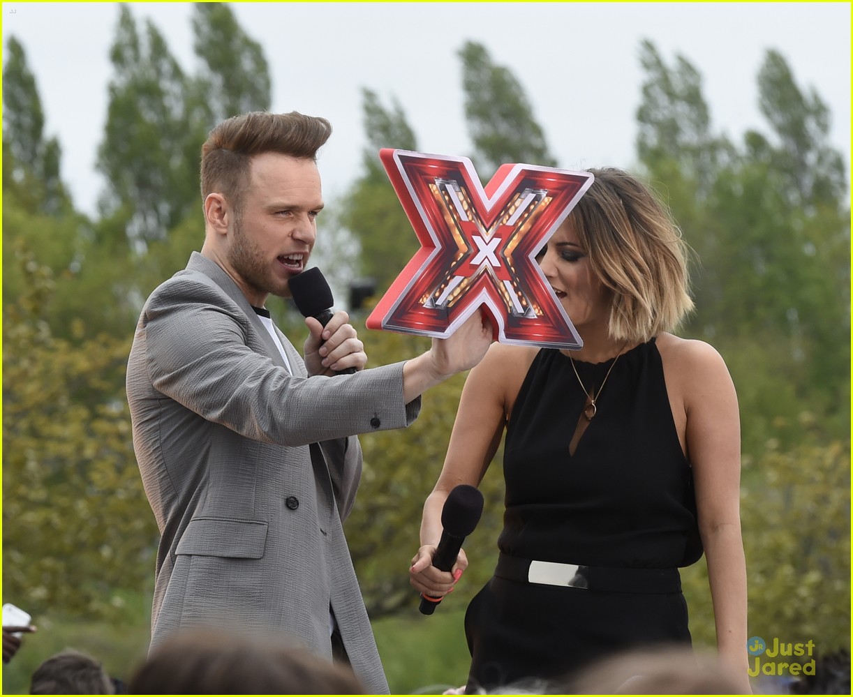 Full Sized Photo of olly murs manchester x factor auditions 14 Olly Murs Joins Caroline Flack