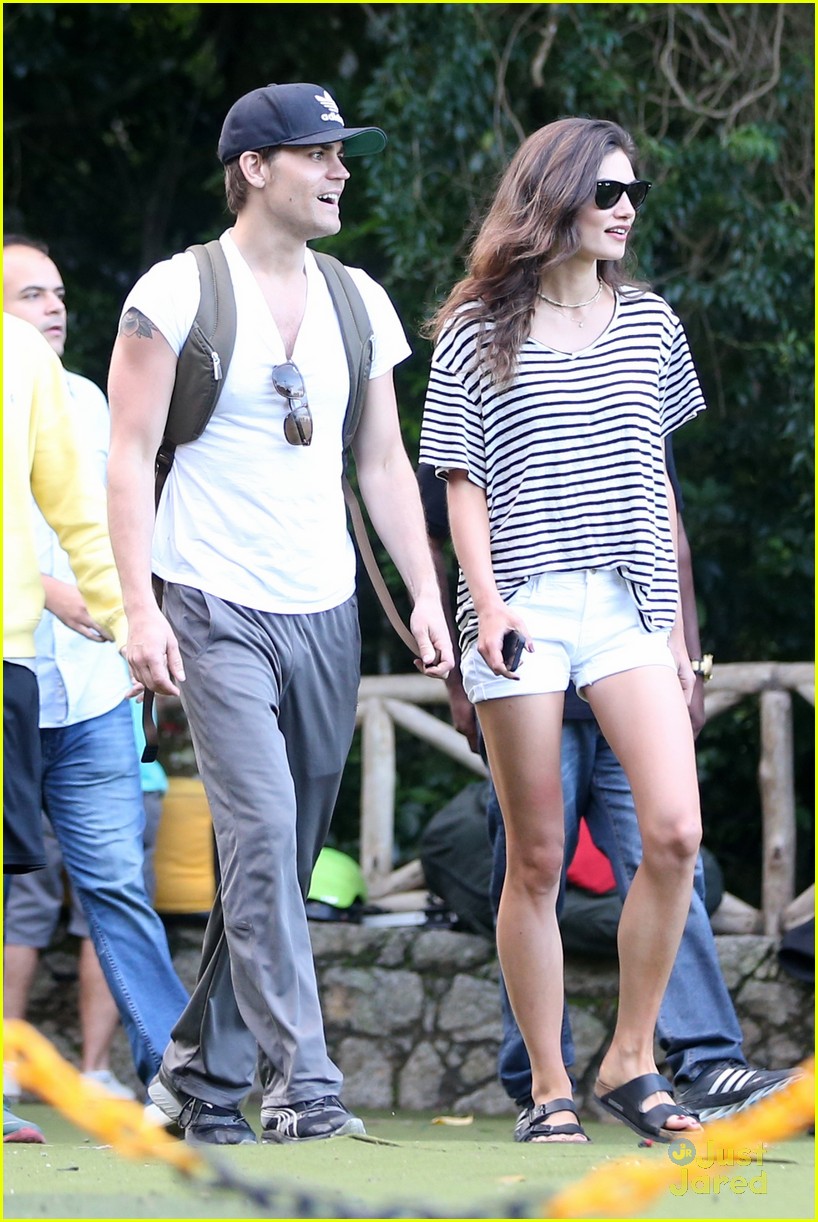 Paul Wesley And Phoebe Tonkin Couple Up While Touring Rio Photo 807660 Photo Gallery Just 