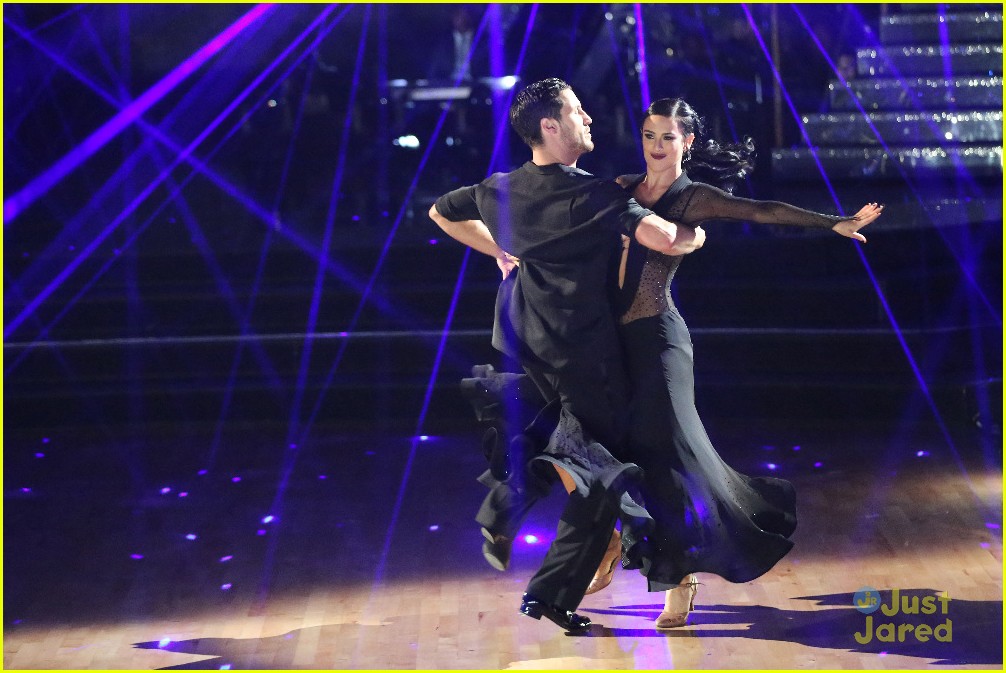 Rumer Willis And Val Chmkerkovskiy Celebrate Winning Dancing With The Stars Season 20 See The