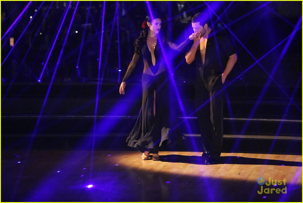 Rumer Willis And Val Chmkerkovskiy Celebrate Winning Dancing With The Stars Season 20 See The