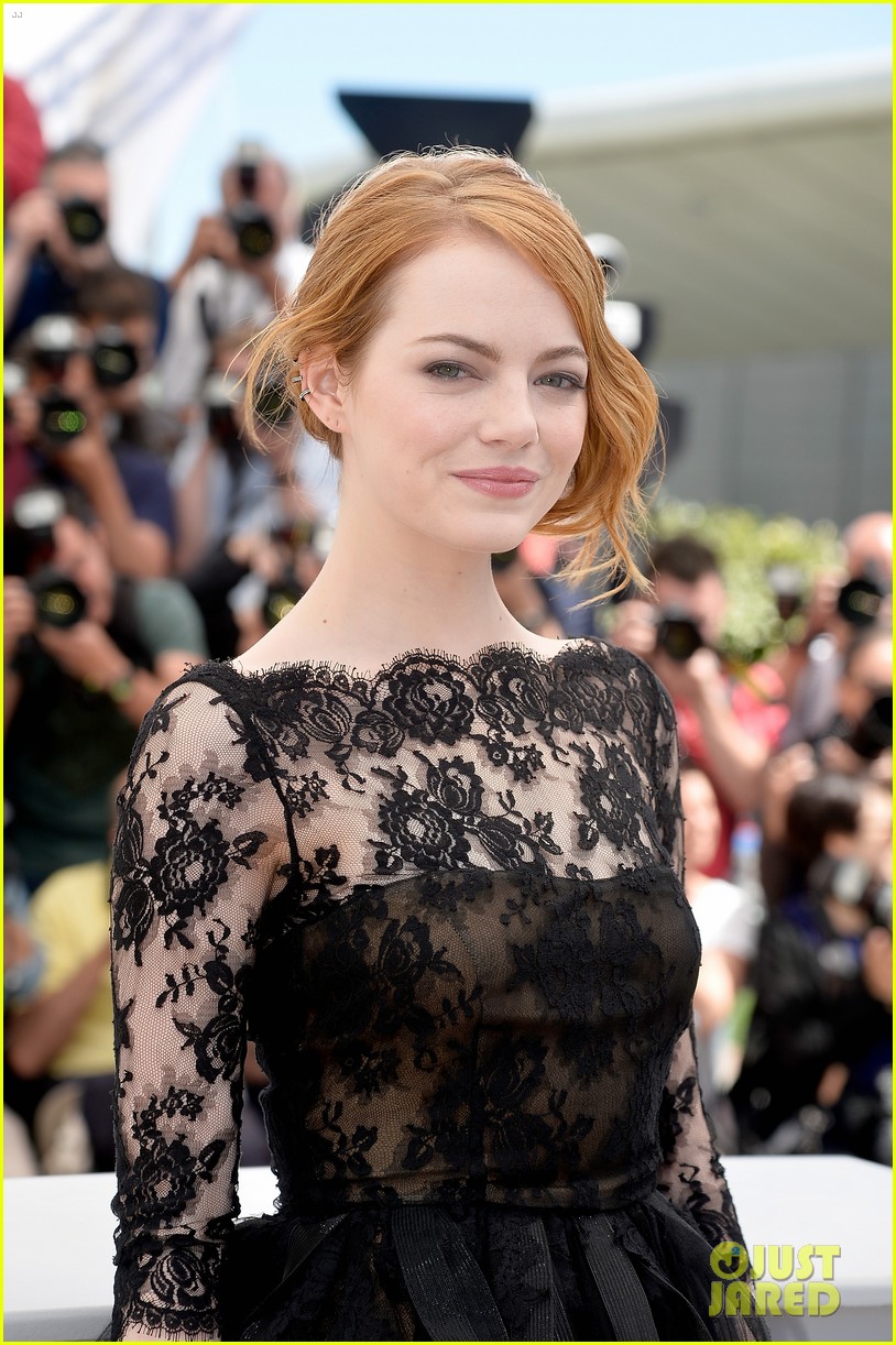 Emma Stone Gets Glam for 'Irrational Man' Cannes Festival Photo Call