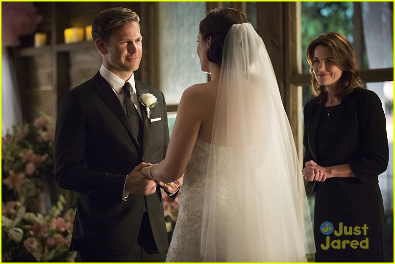 Vampire Diaries Wedding Photo: First Look at Jo and Alaric's Big Day