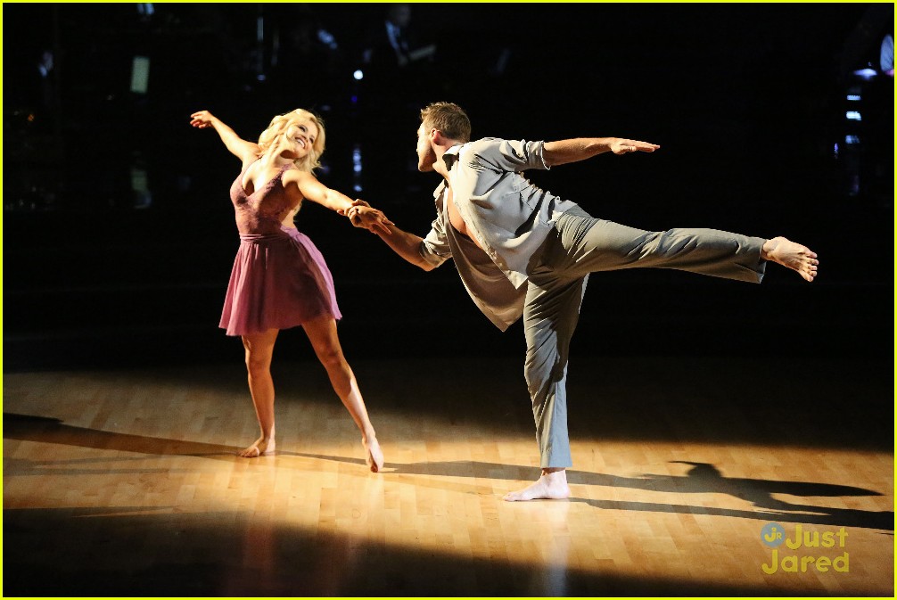 Full Sized Photo Of Witney Carson Chris Soules Gma Stop After Dwts Elimination Witney