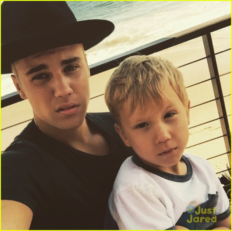 Full Sized Photo Of Justin Bieber Spends Time Brother Jaxon 01 Justin Bieber S Little Brother
