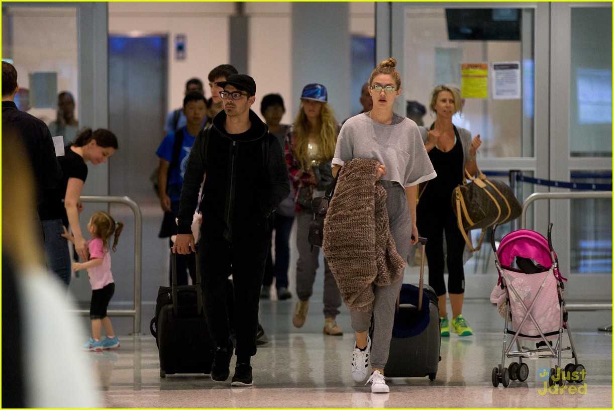 Gigi Hadid Adopts The Cutest Kitten Ever Before Returning to NYC With