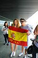 niall horan jets out of barcelona 01