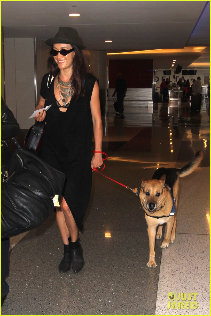 zoe kravitz maggie q head to film allegiant 15