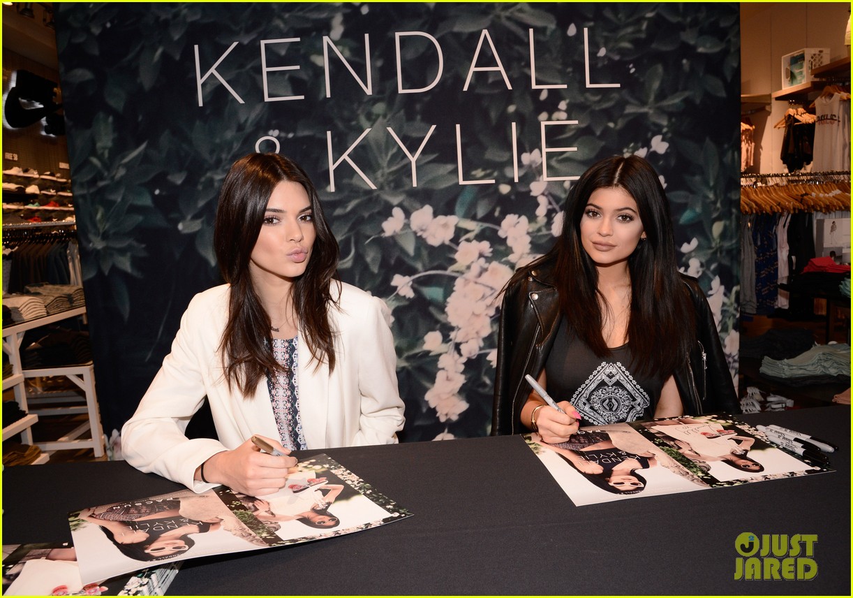 Kylie Jenner on Caitlyn Jenner&rsquo;s Debut: She&rsquo;s &lsquo;My Angel On Earth