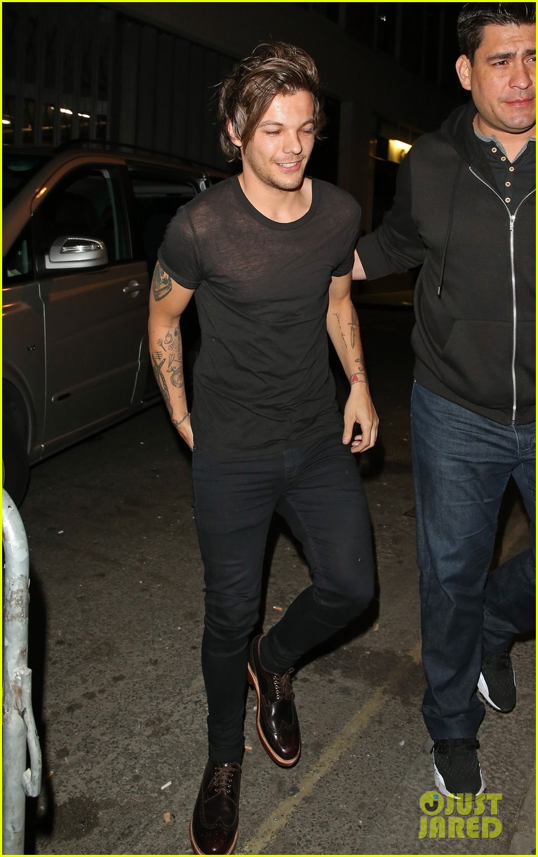 One Direction's Niall Horan Smells Like 'Green Fields,' Says Liam Payne