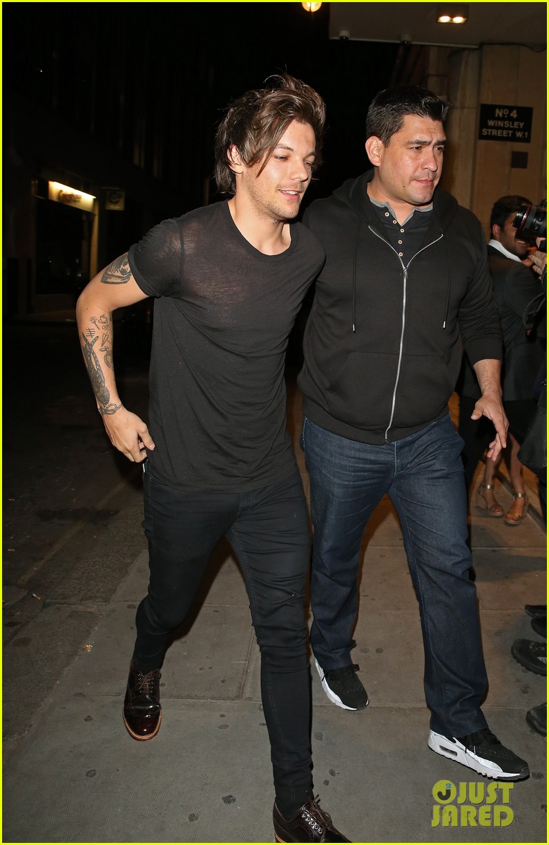 One Direction's Niall Horan Smells Like 'Green Fields,' Says Liam Payne