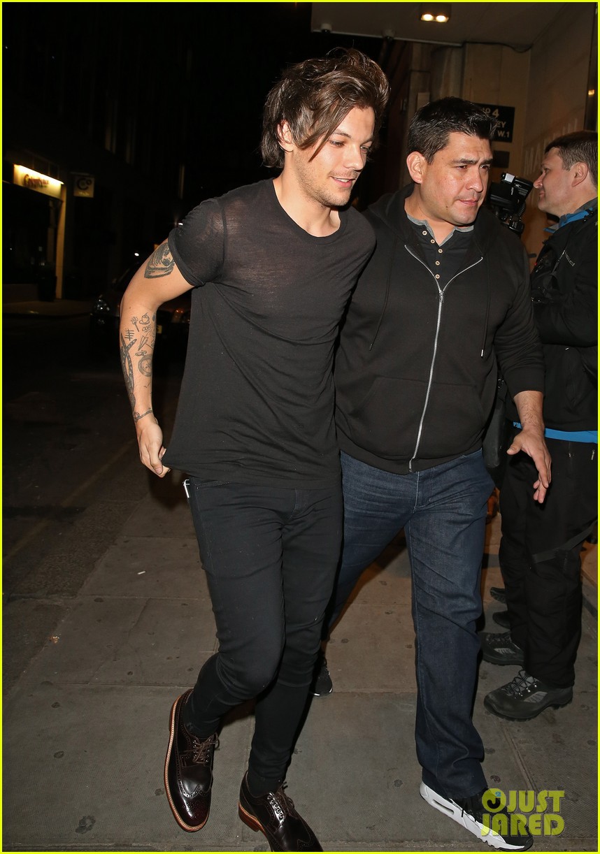 One Direction's Niall Horan Smells Like 'Green Fields,' Says Liam Payne