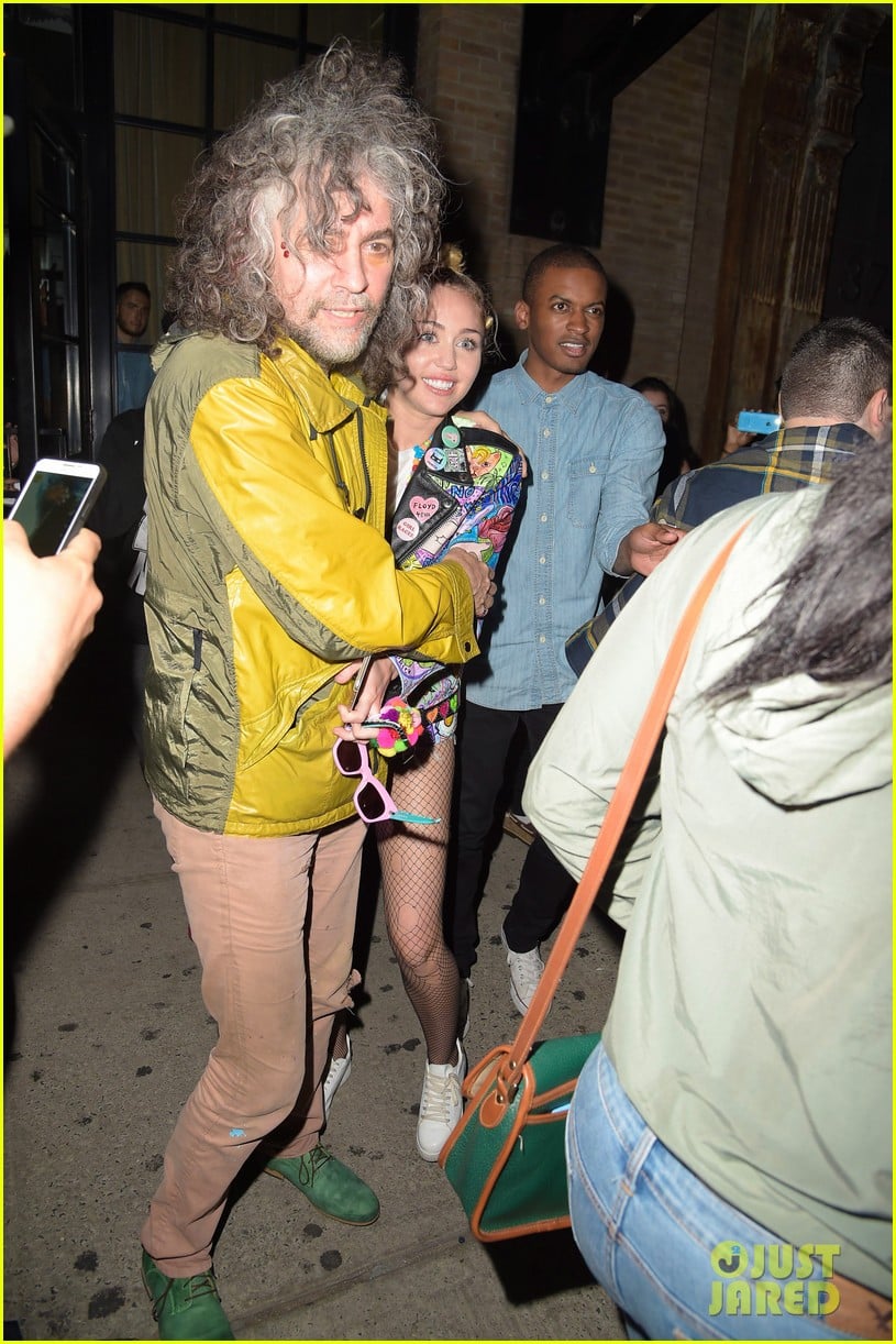 Miley Cyrus is Colorful & Fan-Friendly While Partying in the Big Apple