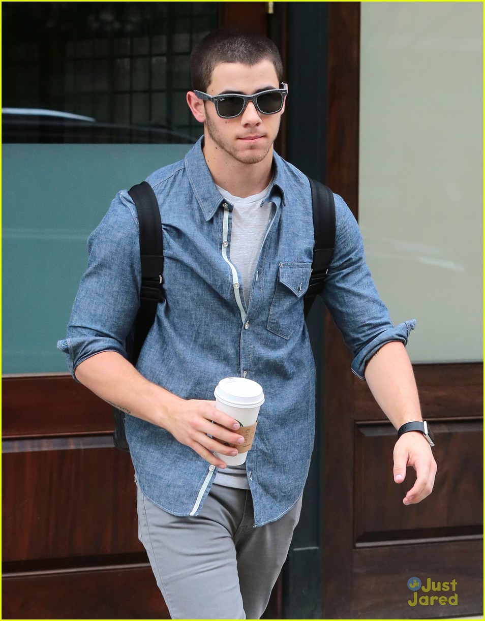 Nick Jonas Teams Up With DexCom to Spread Diabetes Awareness | Photo