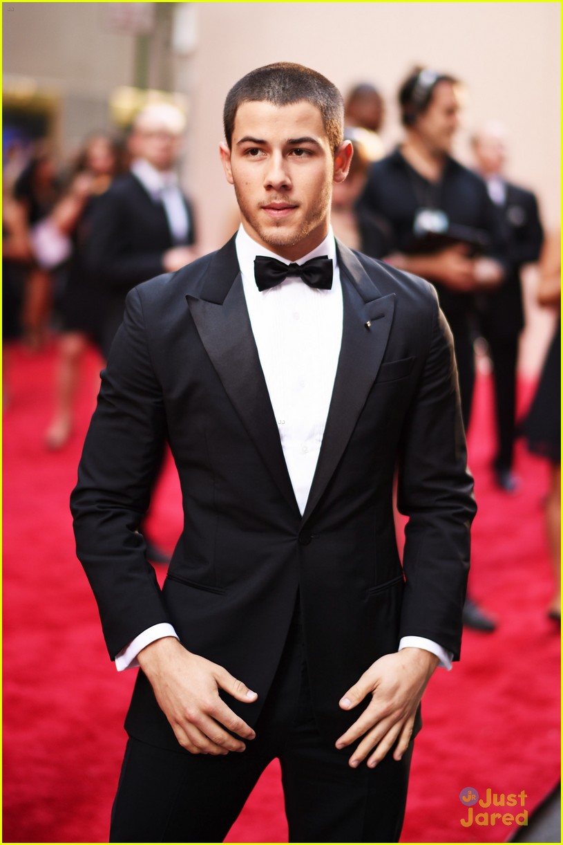 Nick Jonas Is a Total Tonys Stud! | Photo 823130 - Photo Gallery | Just ...