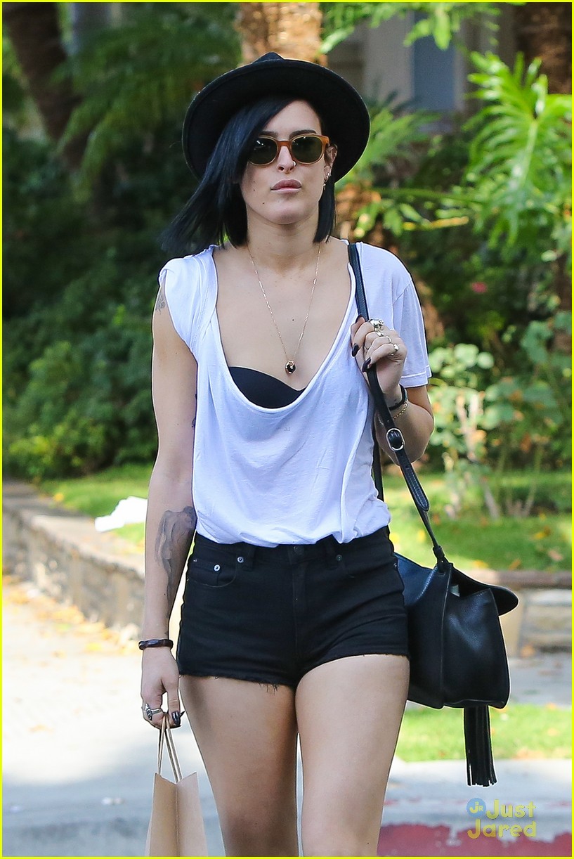 What Will Rumer Willis Be Doing On The DWTS Live Tour? Singing! Photo