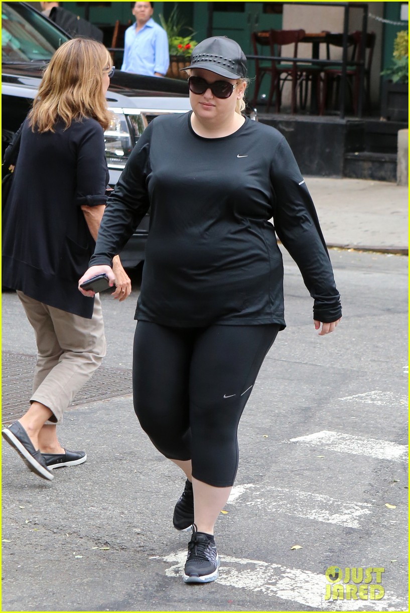 Rebel Wilson Loved 'Hand to God' on Broadway! | Photo 832022 - Photo ...