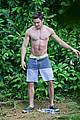 zac efron shirtless hawaii more ripped than ever 16