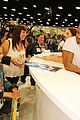 ricky whittle marie avgeropoulos 100 panel signing sdcc 03