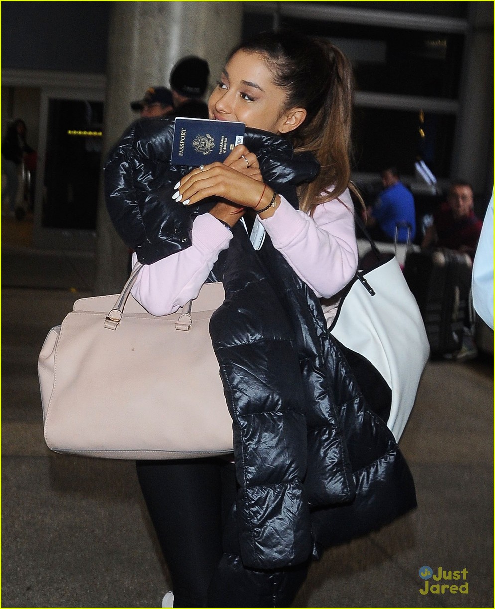 Reductress » Ariana Grande Is Now a Handbag!