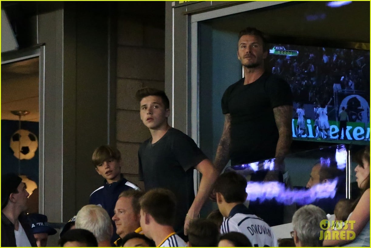 Full Sized Photo of david beckham brings his sons to la galaxy game 02