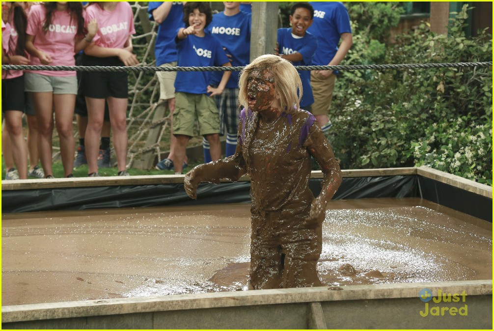 Emma, Zuri & Ravi Go To Camp Kikiwaka Tonight on 'Bunk'D'! Photo