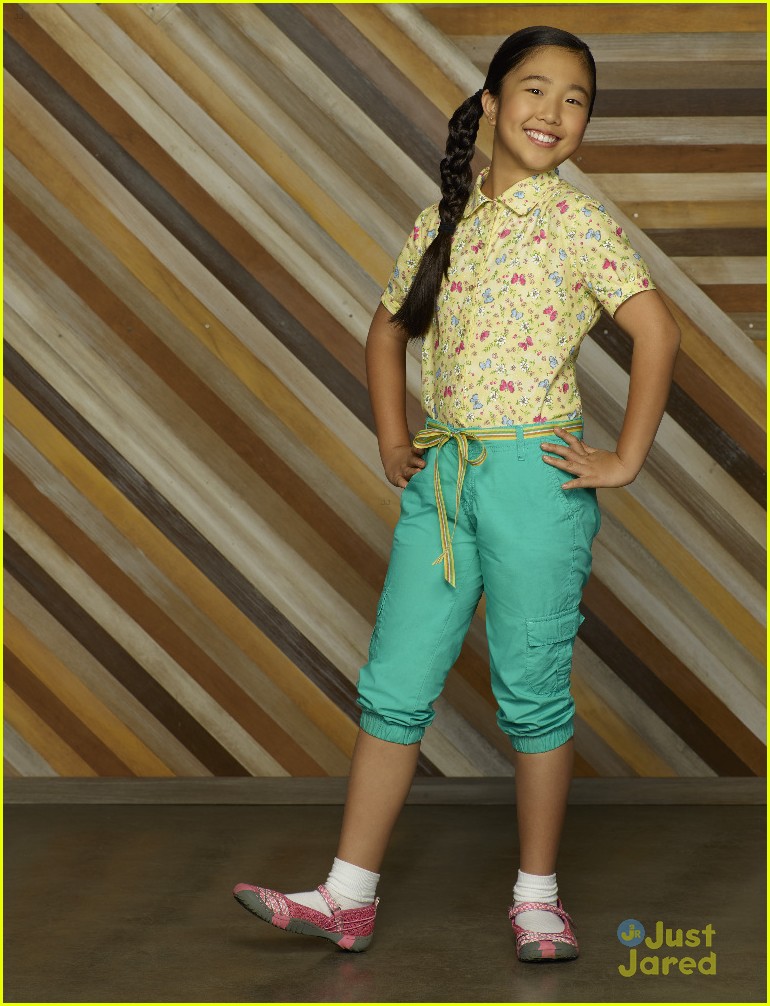 Emma, Zuri & Ravi Go To Camp Kikiwaka Tonight on 'Bunk'D'! Photo