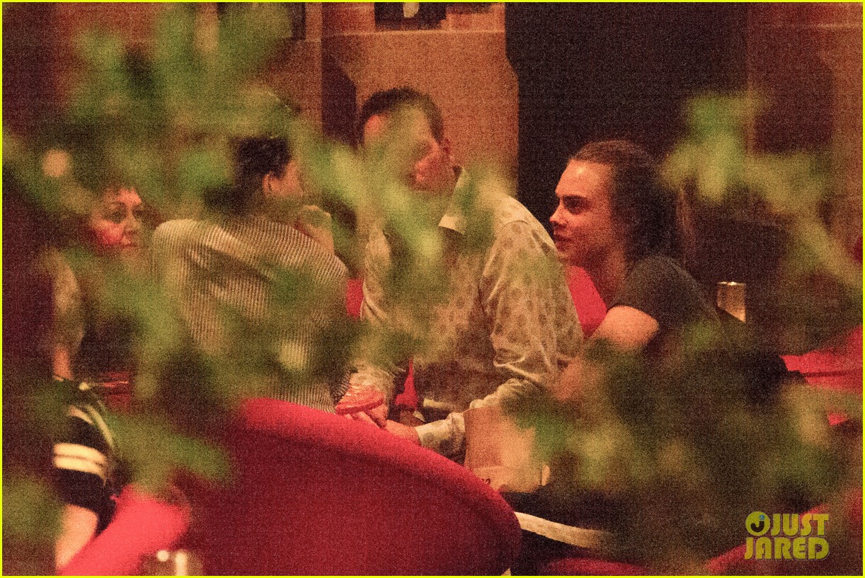 Full Sized Photo of cara delevingne paper towns sydney premiere 12