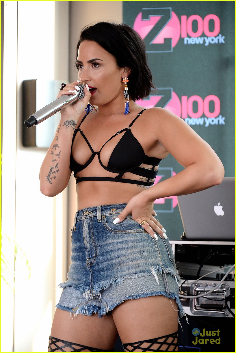 Demi Lovato Slams Rumors That She Copied Katy Perry & Jessie J for 'Cool for the Summer': PH๏τo 832738 | Demi Lovato Pictures | Just Jared Jr.