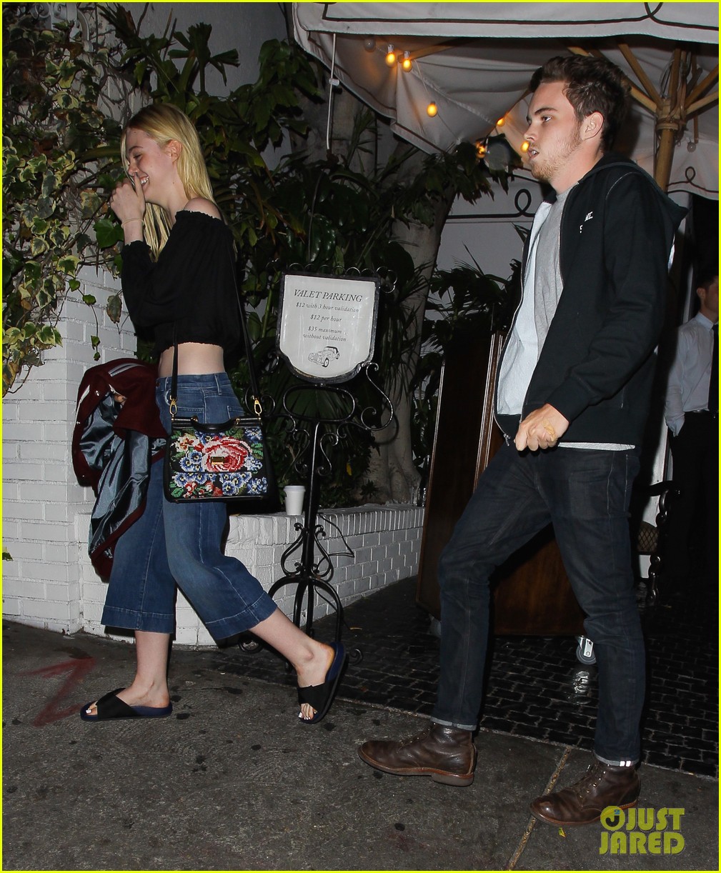 Elle Fanning Has An Adorable New Beau Named Zalman Band Photo 838397 Photo Gallery Just 5546