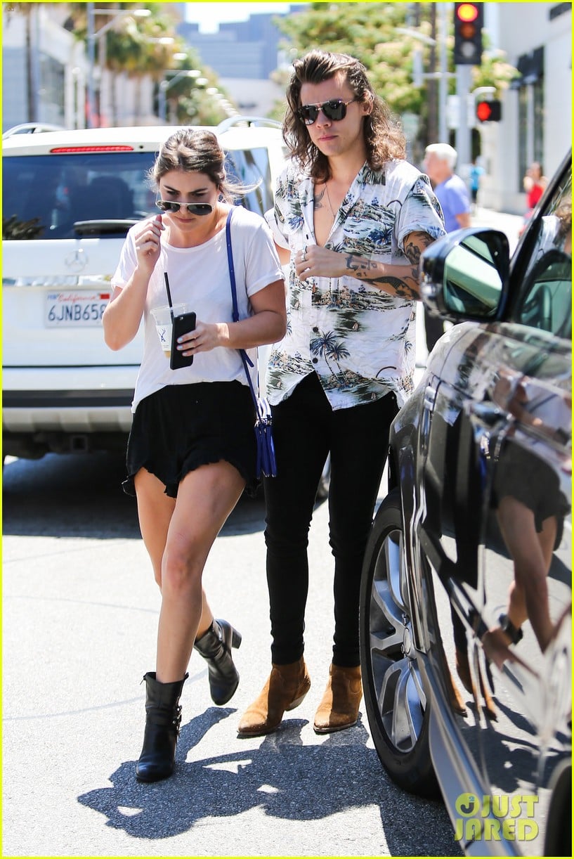 Full Sized Photo Of Harry Styles Sister Gemma Shopping 14 Harry Styles Takes His Gal Pal 6650