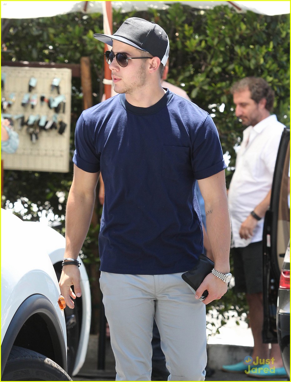 Nick Jonas Says His Diabetes Has Really Shaped Who He is as a Person ...